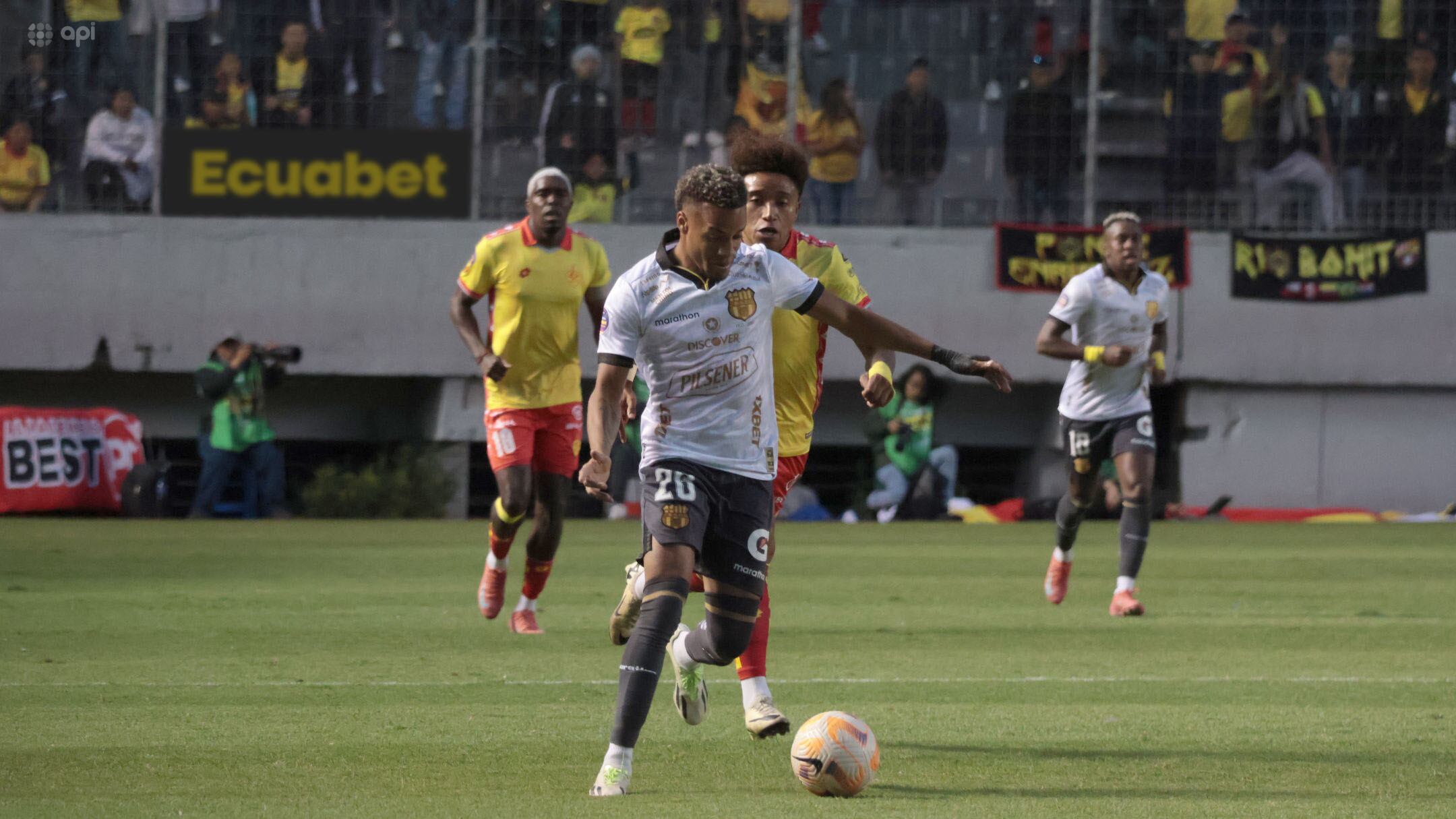 Barcelona SC enfrenta a Aucas en Quito