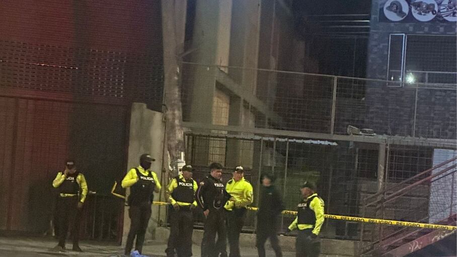 Balacera en la calle Bernardo de Legarda, al norte de Quito