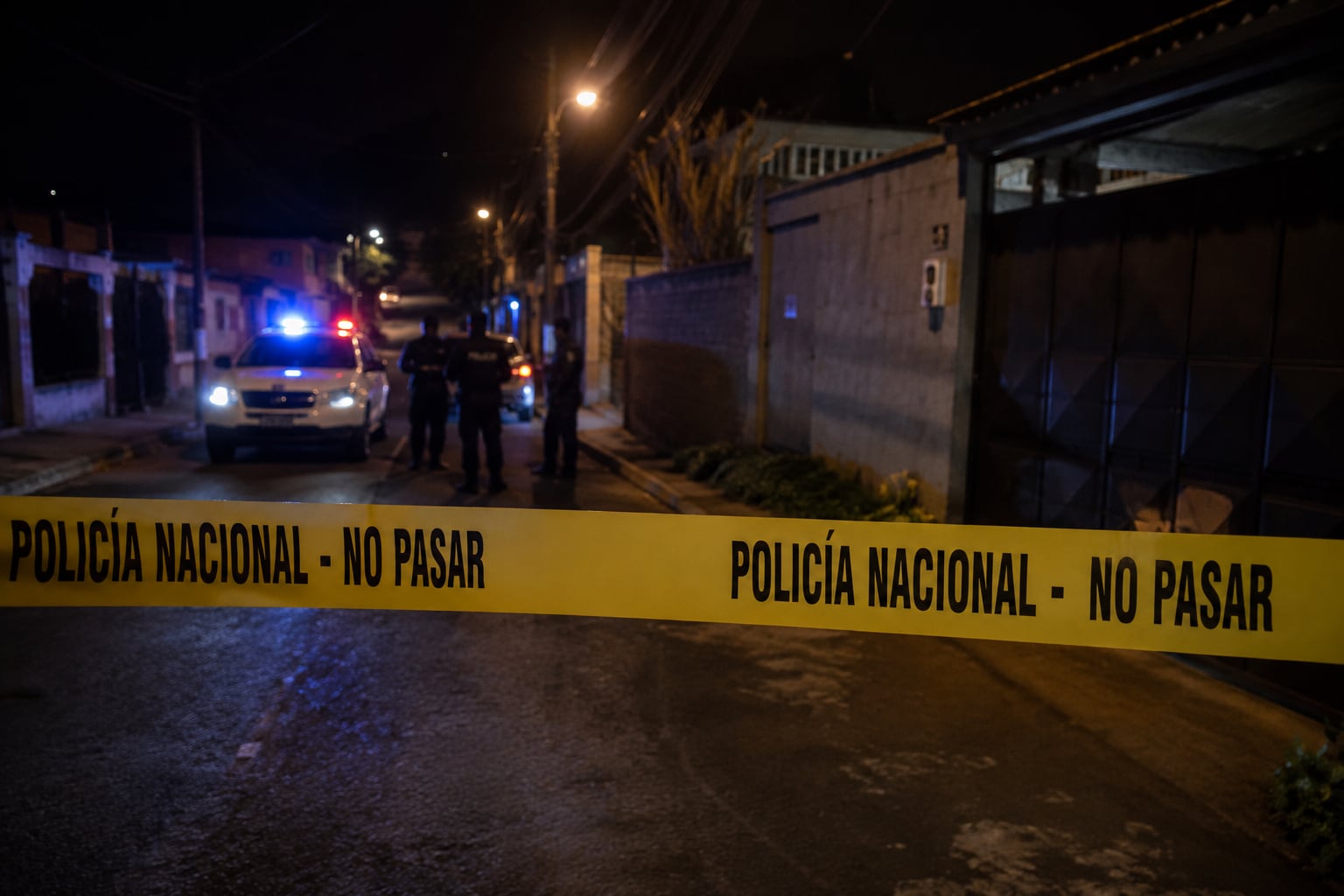 Doble crimen en Guayllabamba, en Quito: una mujer extranjera y un hombre fueron asesinados dentro de una vivienda