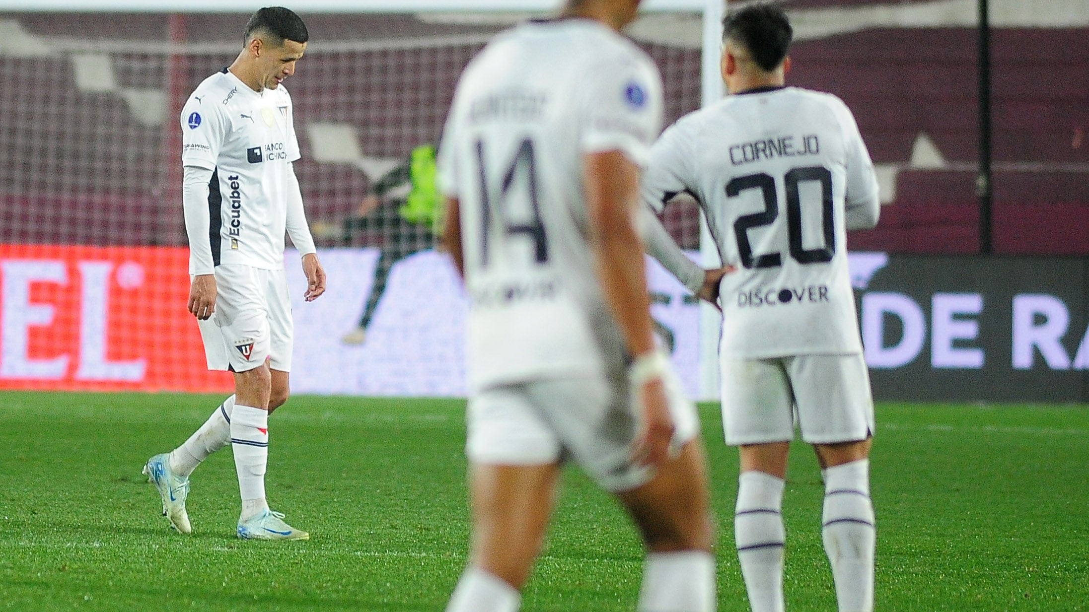 Cotejo entre Lanús de Argentina vs. Liga Deportiva Universitaria de Quito, por la Copa Conmebol Sudamericana