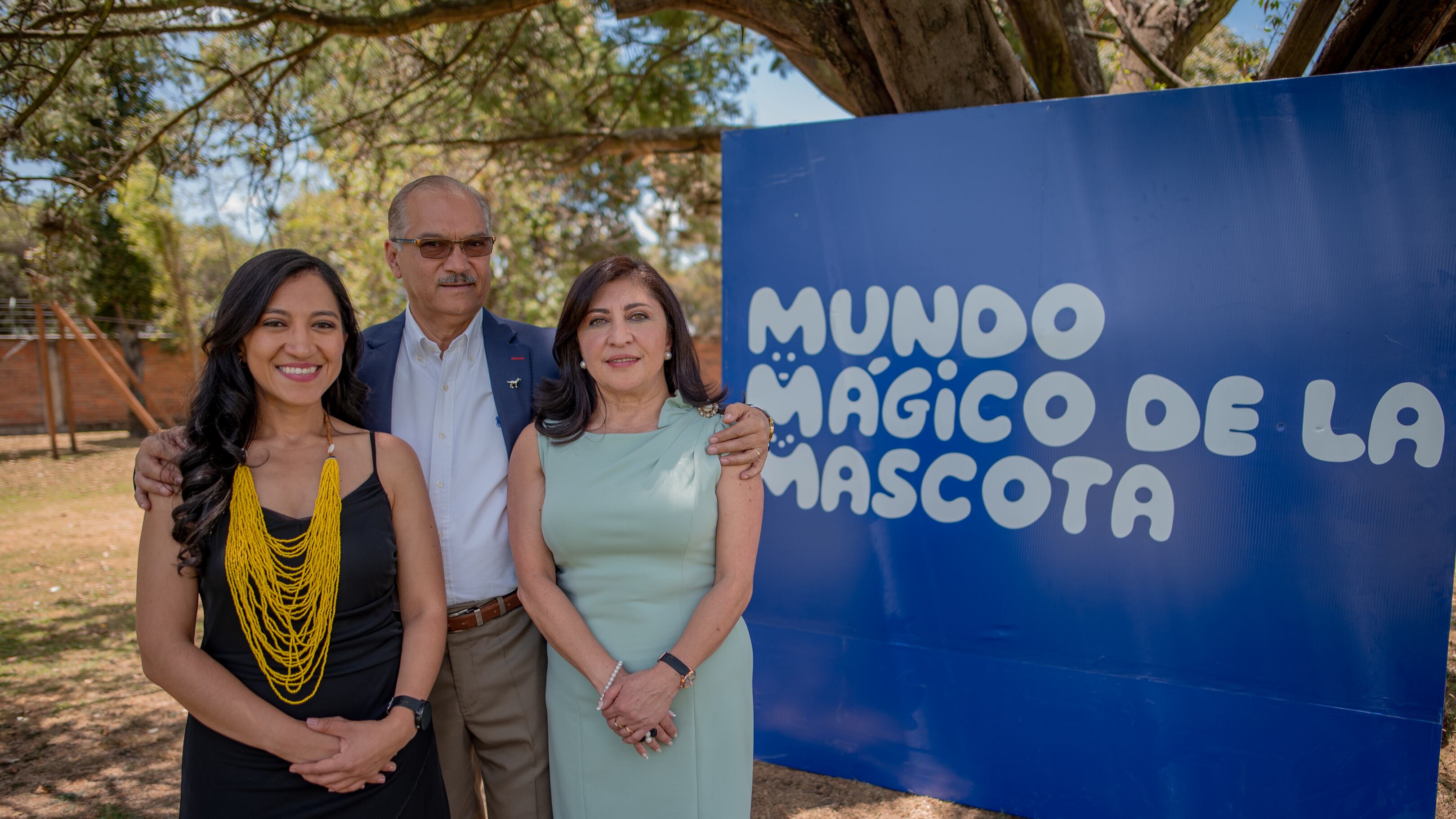 Propietarios de Mundo Mágico de la Mascota