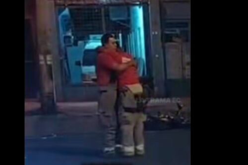 Bombero llegó a una emergencia en Machala y descubrió que la víctima era su hermano