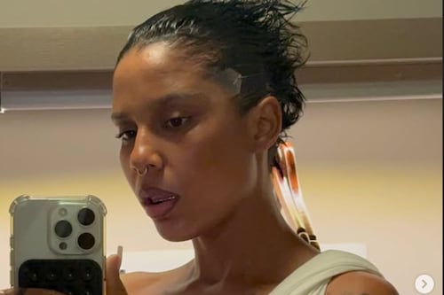 Tokischa sorprende con “revelador”look en Premio Lo Nuestro