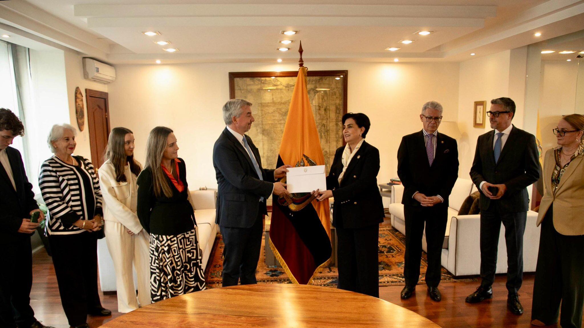 Presidente Daniel Noboa inaugurará la Embajada en Emiratos Árabes Unidos