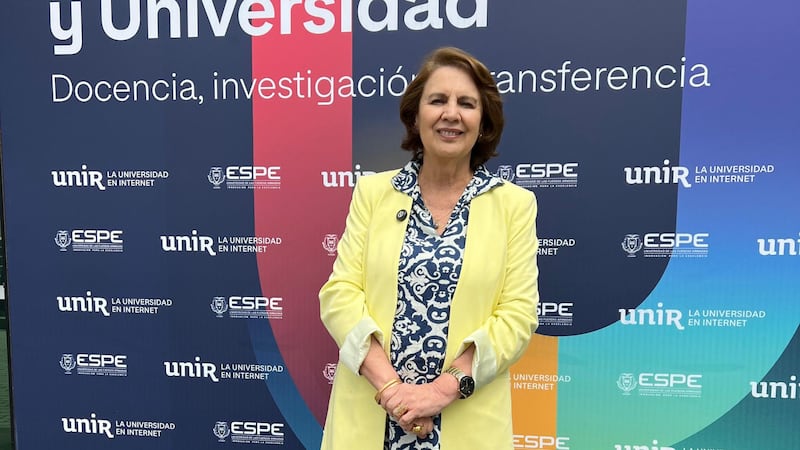 Rosalía Arteaga, presidenta de UNIR en Ecuador