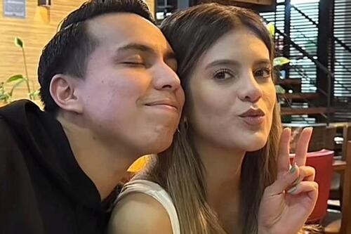 Álex Vizuete y su declaración de amor para su novia embarazada tras la gala de MasterChef Celebrity Ecuador
