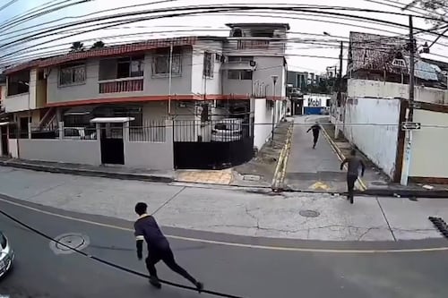 Sujeto con arma de fuego intenta secuestrar a un estudiante que caminaba en el sector de la FAE, Guayaquil