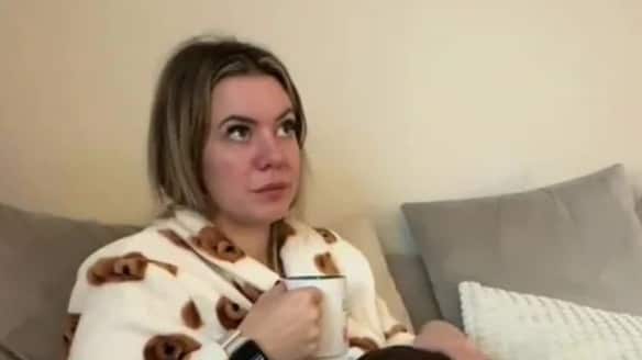 Madre les compra ropa nueva a sus hijos con tal de no lavar