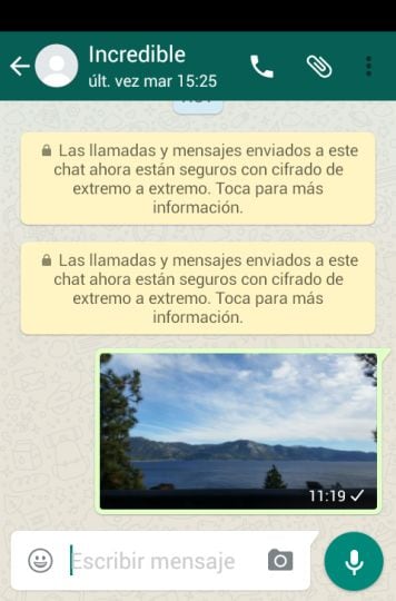Este mensaje amarillo le ha aparecido a los usuarios Foto: WhatsApp