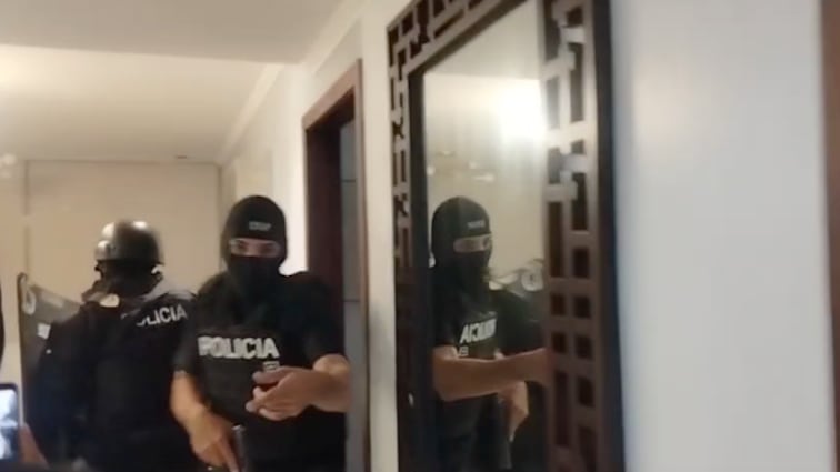 “¡Se botó!”: así fue el momento en que la Policía ingresó a la habitación de alias ‘Frenillo’ (VIDEO)