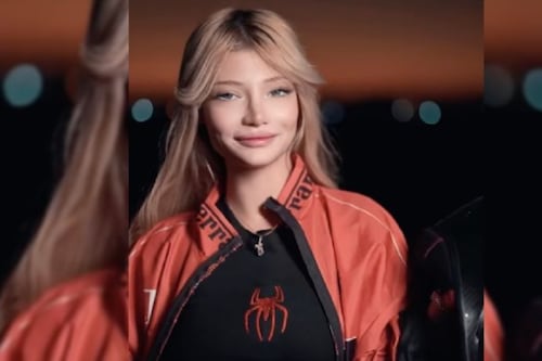 Reconocida influencer de 19 años fue asesinada a balazos durante una protesta contra régimen de Irán