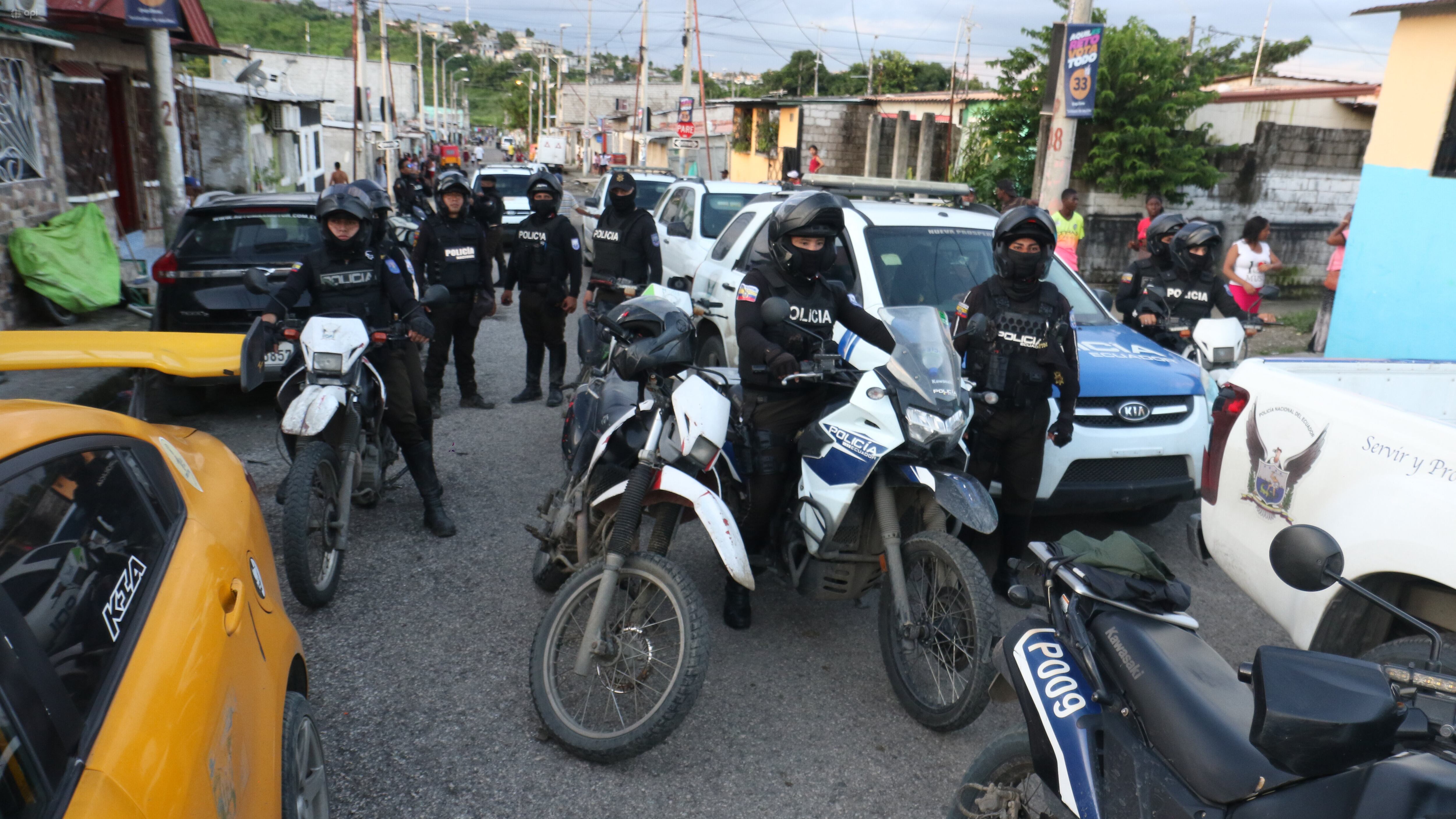 Ataque armado en Socio Vivienda deja 19 muertos y 6 heridos