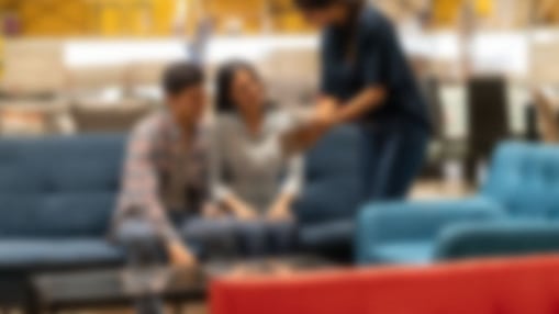 Así fue como trabajadora de tienda muebles expuso a un hombre infiel