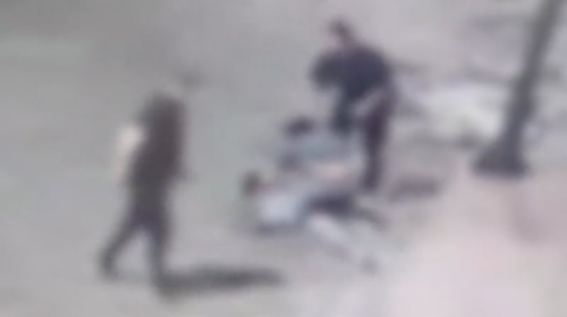 El video que muestra la caída de Matilda López, de 18 años, abrió una nueva línea de investigación