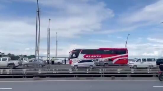 Ataque armado en el Puente de la Unidad Nacional en Guayaquil