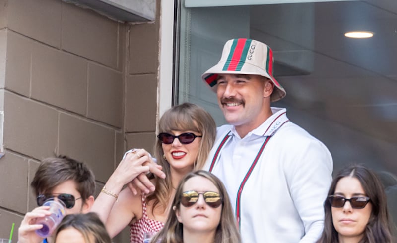 Taylor Swift y Travis Kelce.