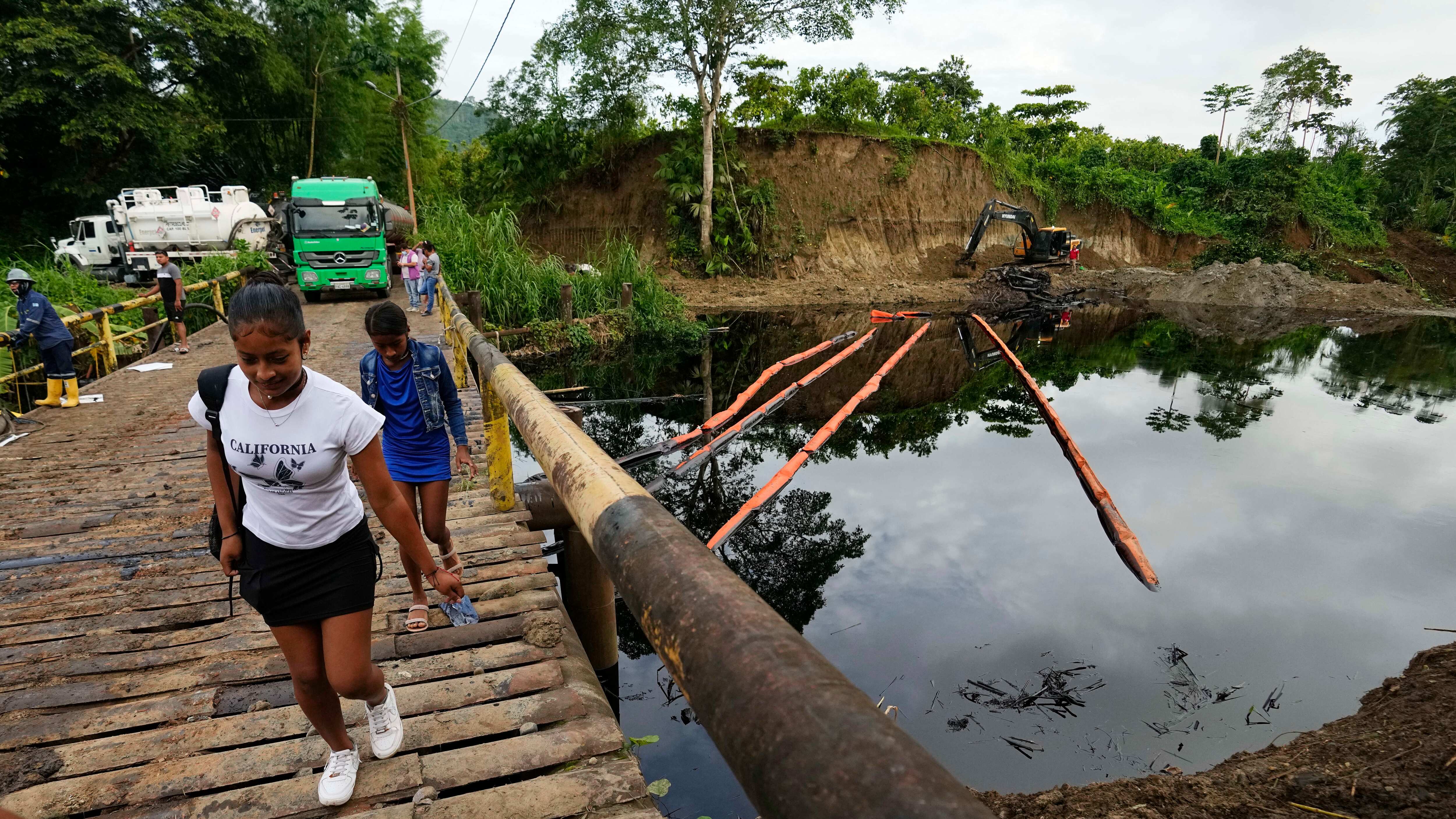 Derrame de petróleo en Esmeraldas
