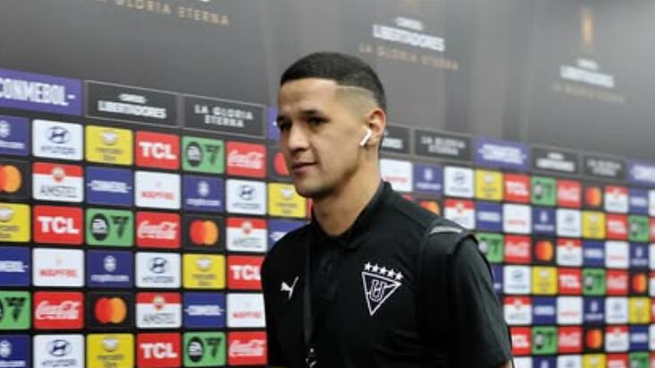 Álex Arce.