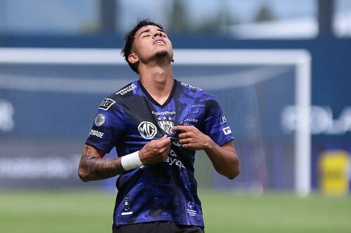 Así fue la despedida de Kendry Páez en el IDV