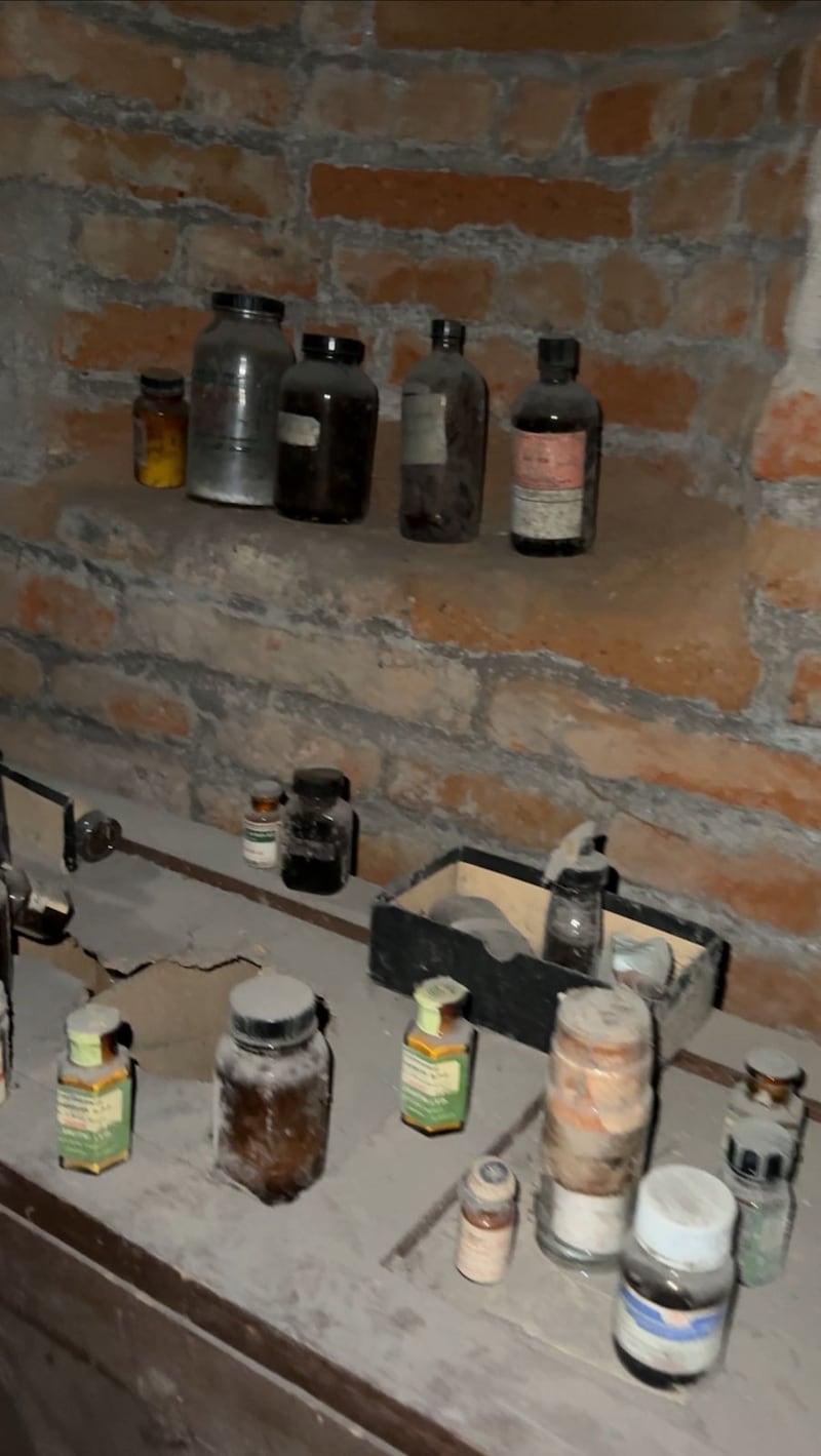 Lugar donde funcionaba la morgue en el Hospital San Lázaro en Quito. Foto: Metro Ecuador