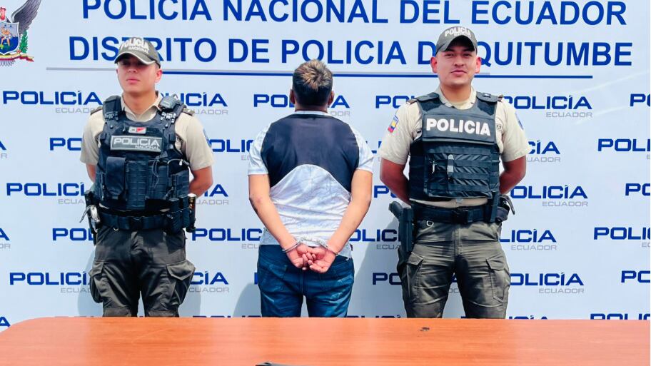 “Bájate o te matamos”: madre y su hija de 2 años sufrieron violento asalto en el sur de Quito