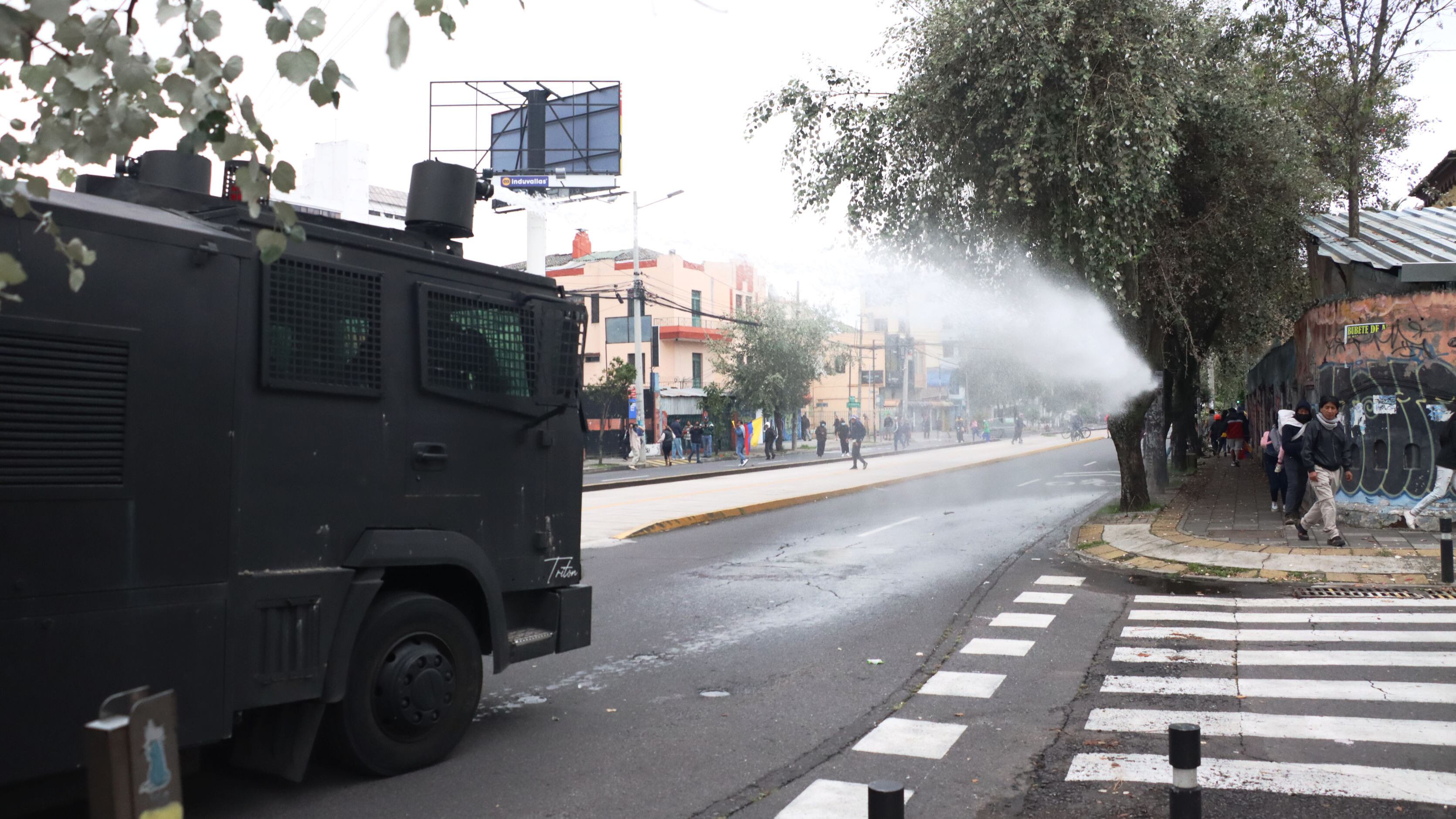 UIO MARCHA MOVIMIENTOS SOCIALES