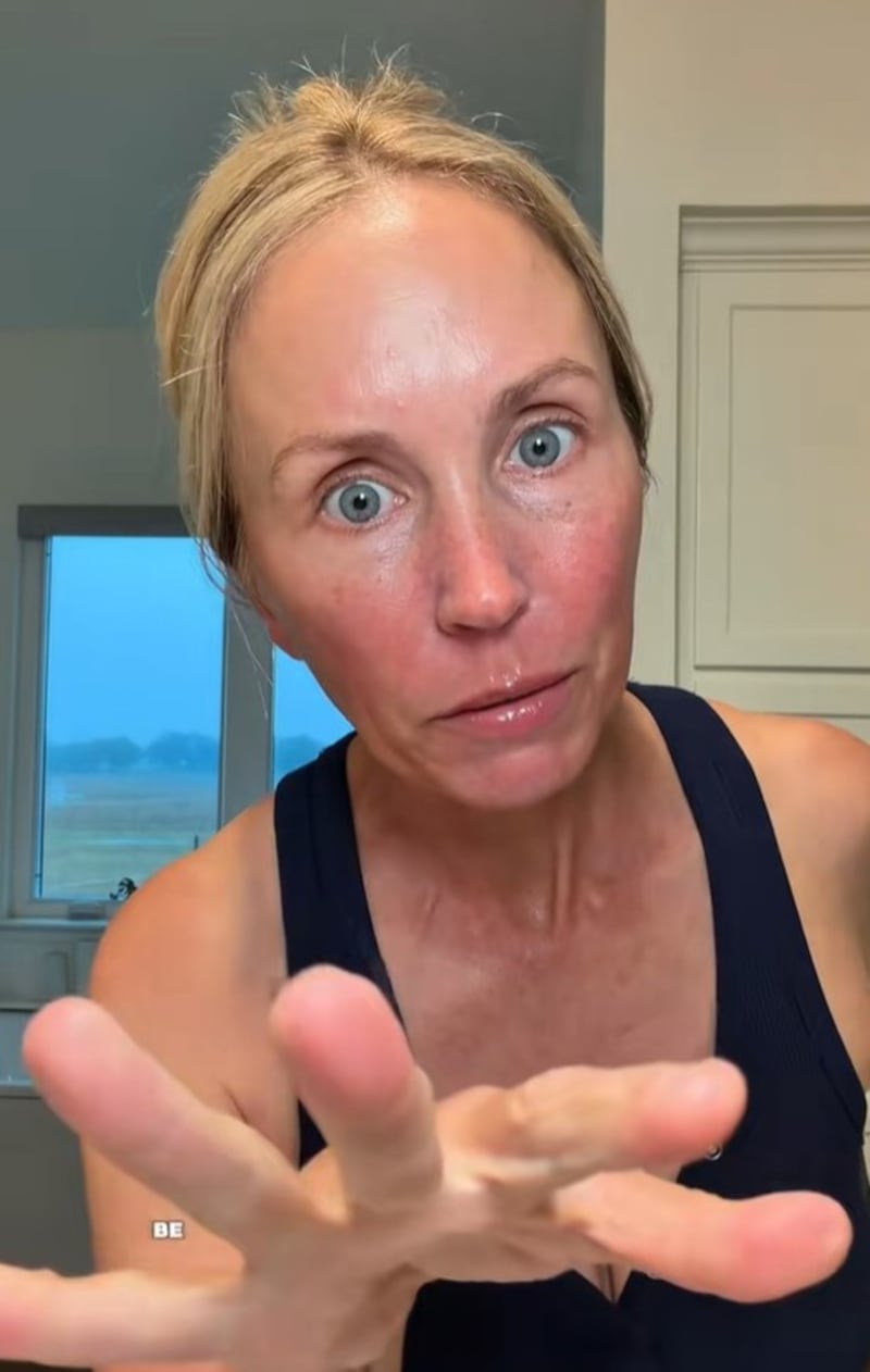 Ignoró pequeñas señales durante un año y terminó con cáncer en etapa cuatro