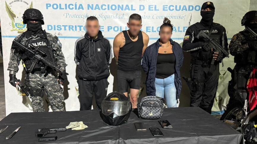 Detienen a integrantes de “Los Lobos” tras violento asalto a restaurante en el sur de Quito