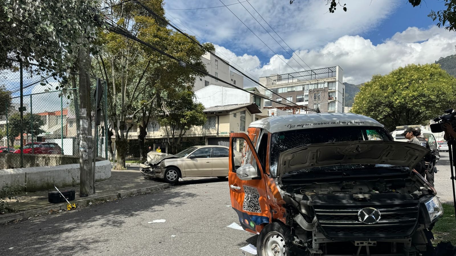 Quito: una persona resultó herida de gravedad tras accidente de tránsito en el norte de la capital.
