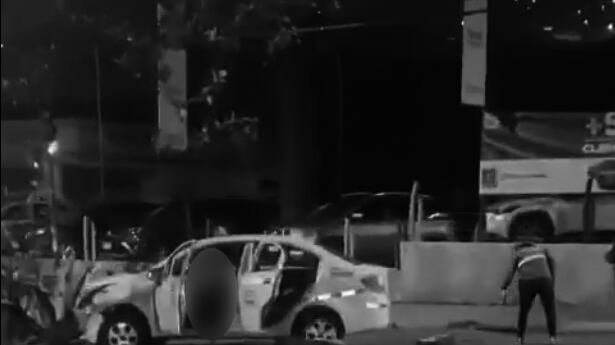 Triple asesinato en el sur de Quito: la policía encontró a las víctimas al interior de un taxi