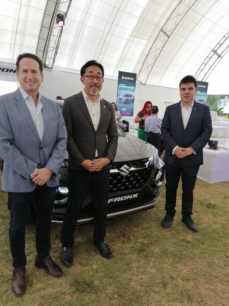 Presentación SUZUKI FRONX