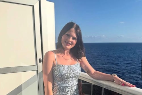 Encontraron muerta en un crucero del Atlántico a una porrista