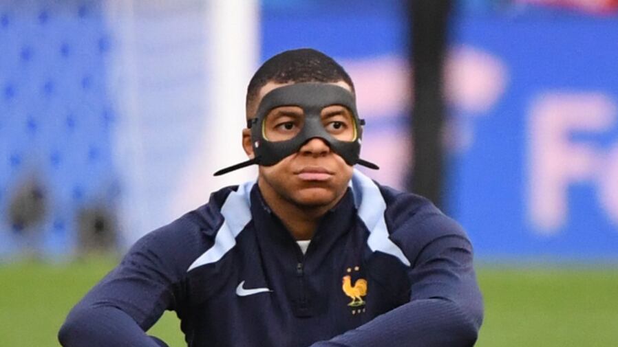 Kylian Mbappé molestó en el Red Bull Arena