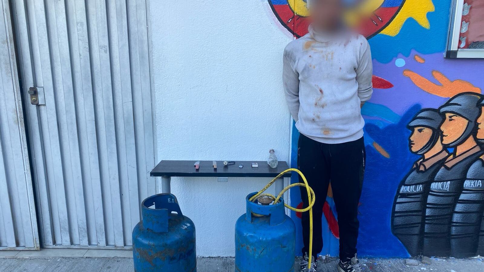 Hombre intentó quemar viva a su familia dentro de su casa en Quito