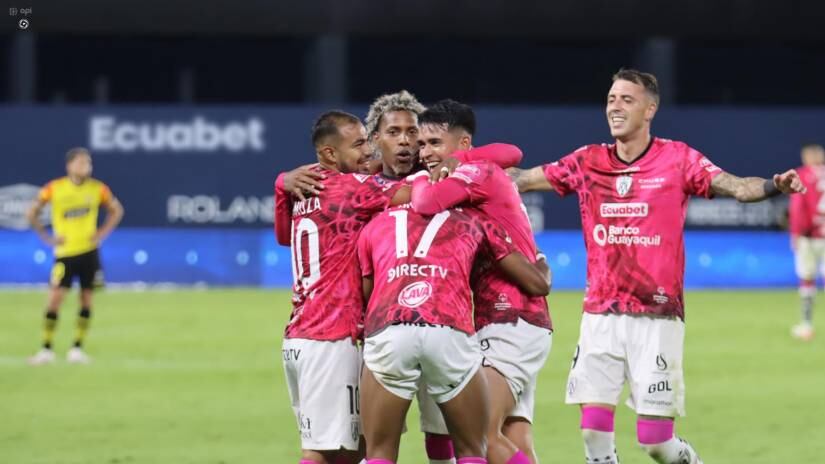 Independiente del Valle festeja un gol de Liga Pro