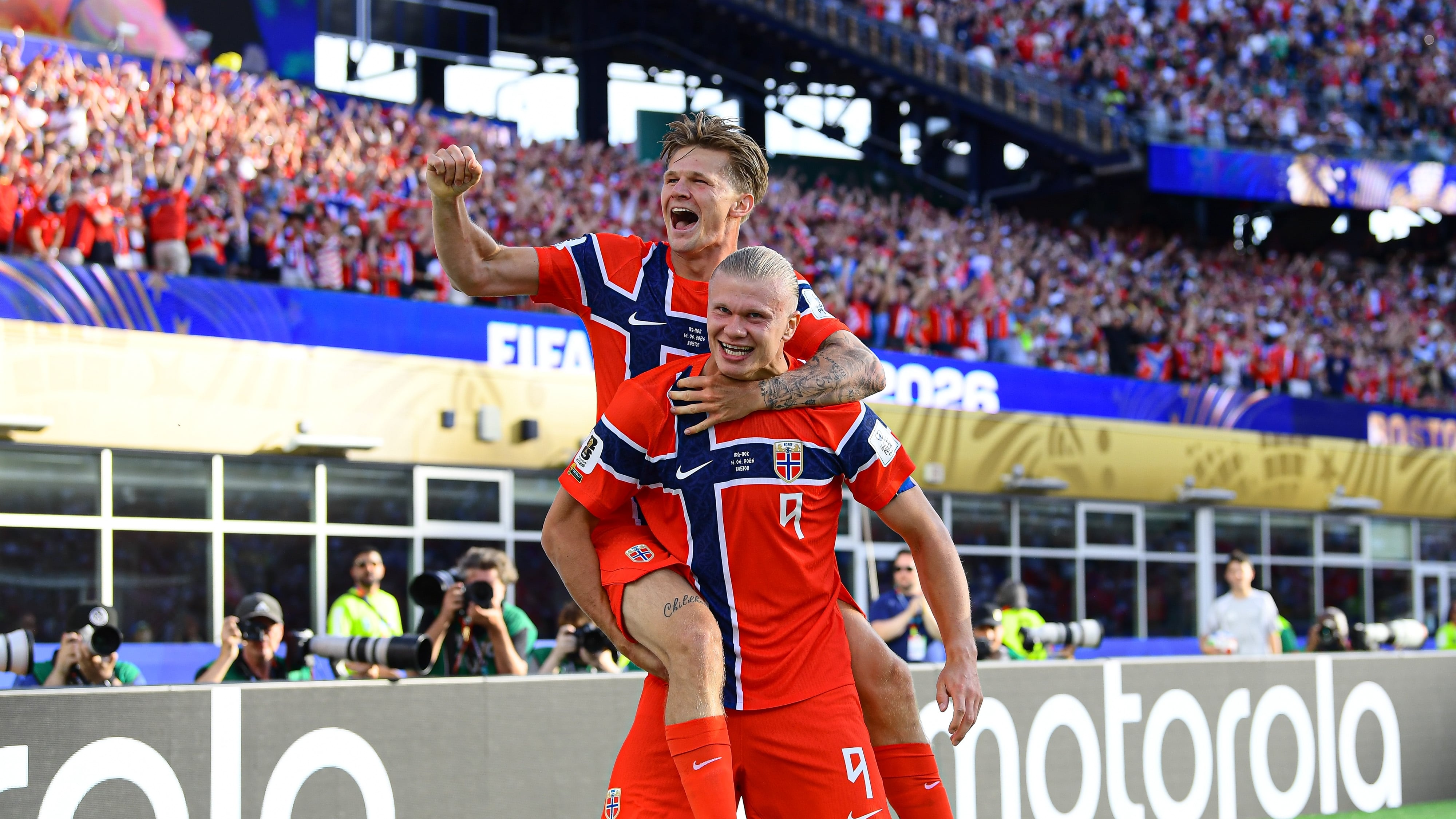 Noruega gana en su debut del Mundial