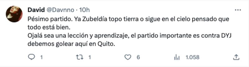 Hinchas de Liga vs Zubeldía