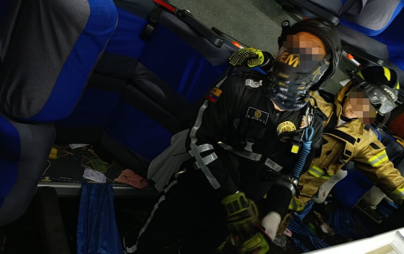 Bus volcado en el Bypass Buena Fe–Quevedo, donde se reportaron fallecidos y heridos.