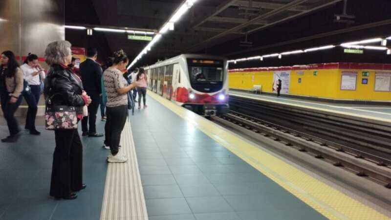 Metro de Quito vuelve a operar con normalidad