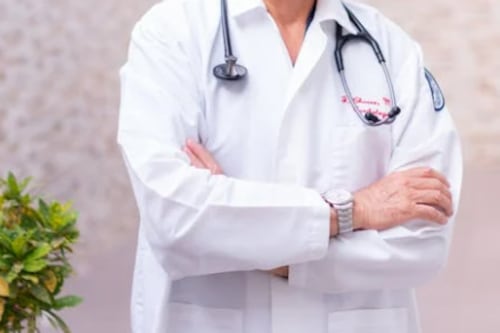 Médico le extirpó un órgano equivocado a un paciente y le costó la vida