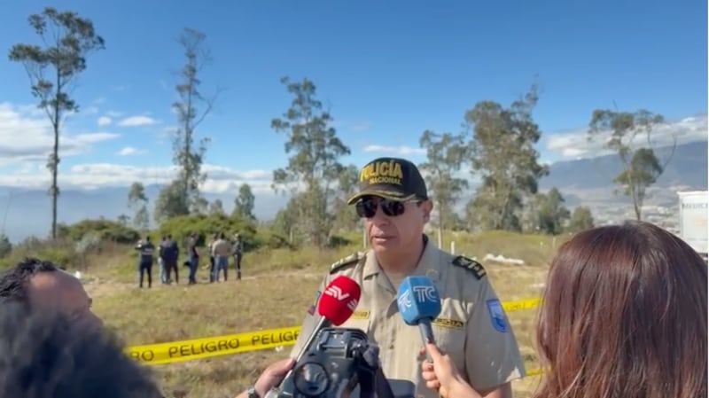 Pidió un taxi por aplicación y horas después fue hallado sin vida, atado y asfixiado en Calderón, al norte de Quito