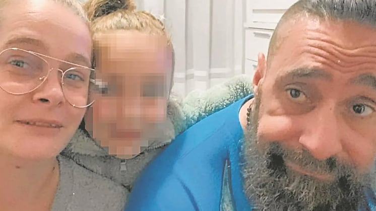Acusan a odontólogos y anestesista por la muerte de un hombre tras implantes dentales: “Lo dejaron desangrarse durante horas”