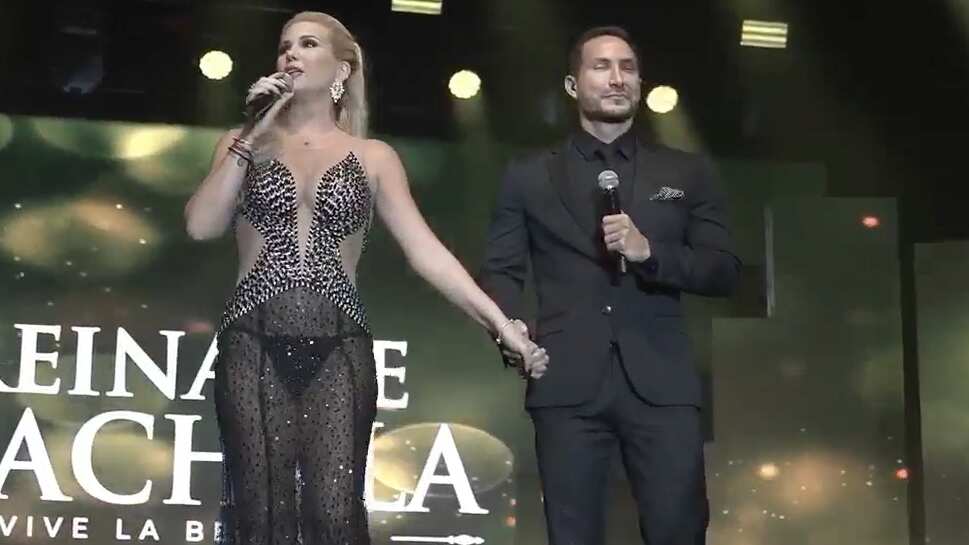 Carolina Jaume en la elección de la Reina de Machala 2024