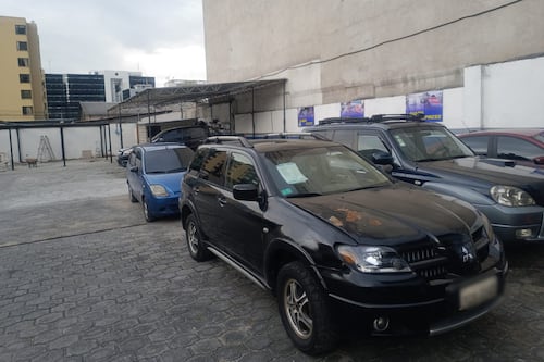 Ofertaban carros en redes, cobraban USD 2.500 y no entregaban nada en Quito: dos concesionarias fueron clausuradas