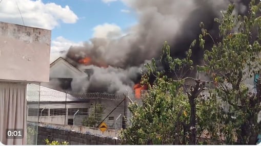Se quema el Centro de detención de menores Virgilio Guerrero, norte de Quito