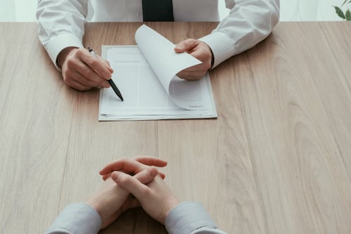 Cuenca abre vacantes para el Hospital de Baños: cómo aplicar