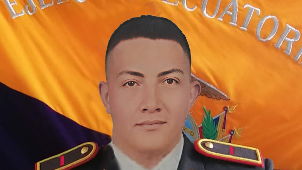 Un militar falleció y ocho resultaron heridos tras accidente de vehículo táctico en Molleturo