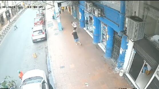 Un hombre se salvó de un sicariato en pleno centro de Guayaquil