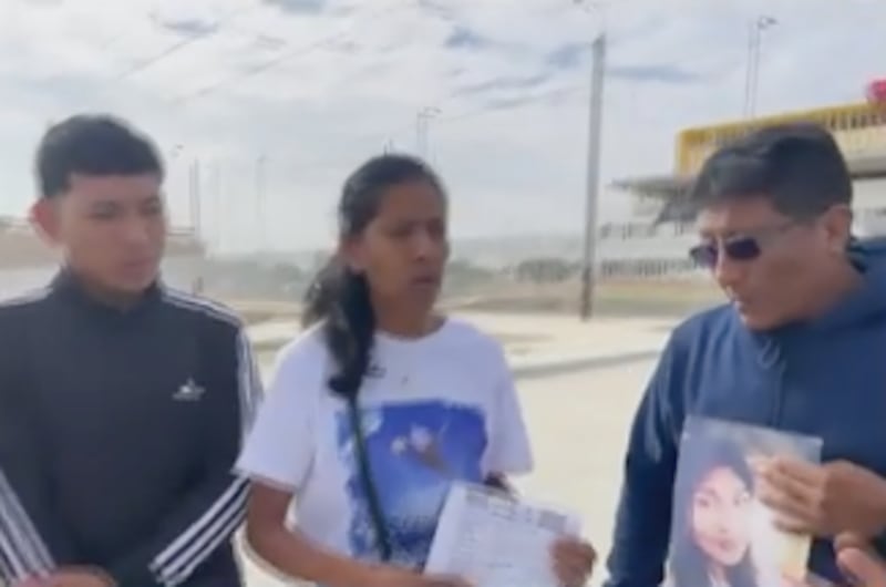 Familiares denuncian que la morgue rechazó a Lucero por presentar signos vitales.