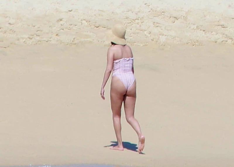 Selena Gomez en traje de baño en Los Cabos